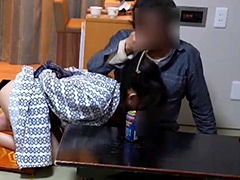 浴衣の肉従僕。 和室旅館で。 縄 鞭 筆。 晩酌する飼い主にフェラ奉仕。素人オリジナル